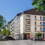 L&L Apartment Old Town